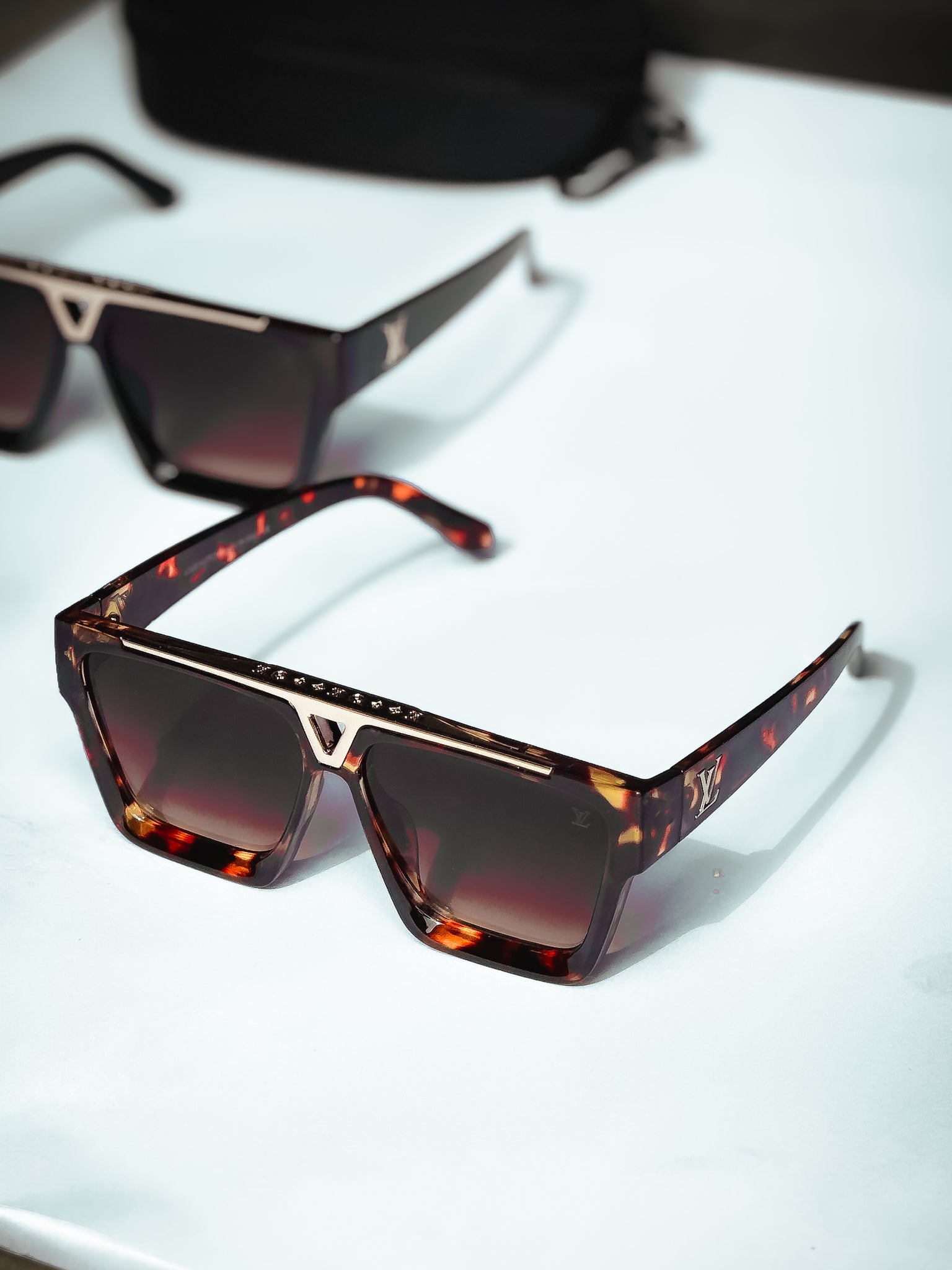 The Legend Shades