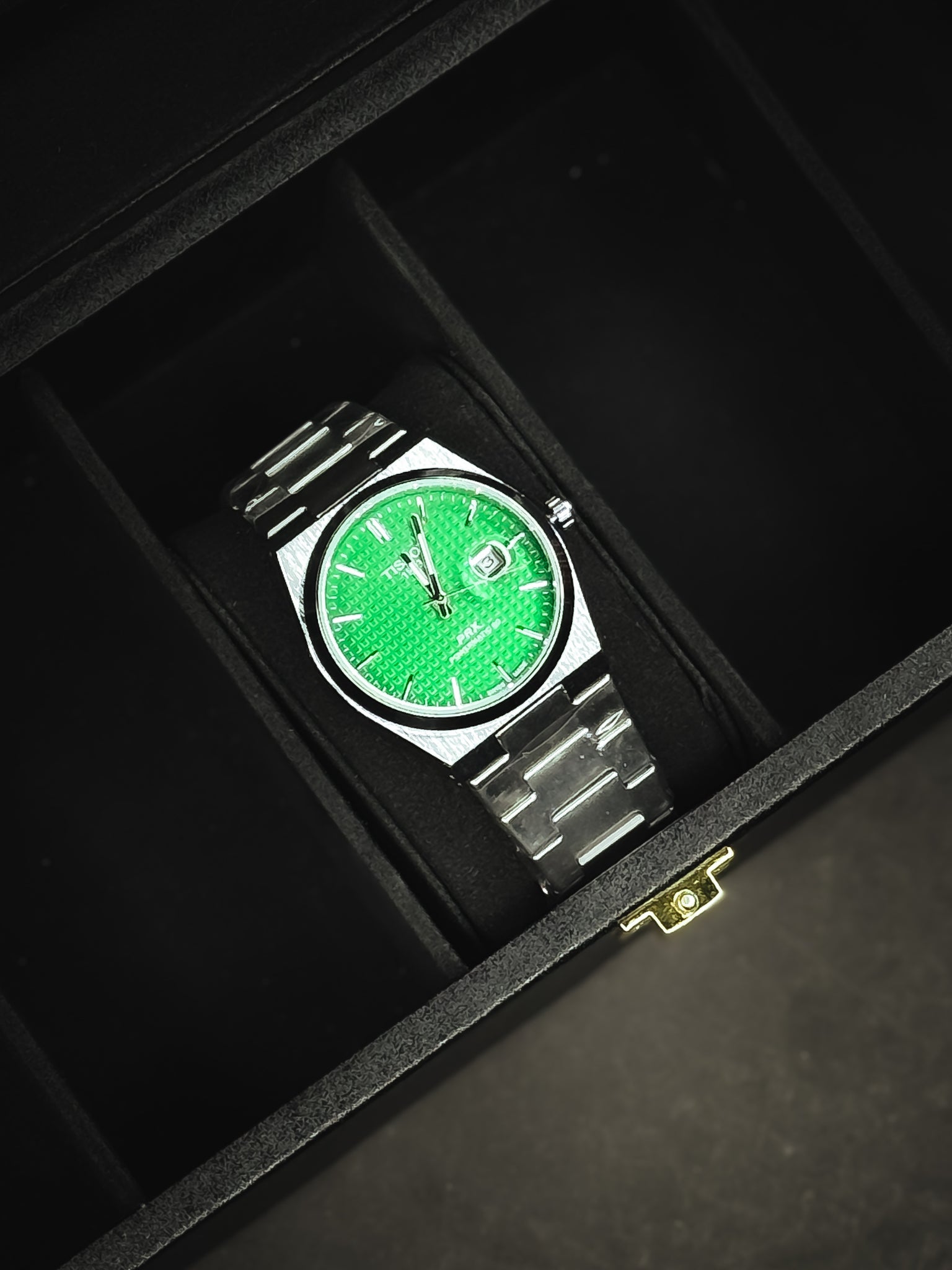 AP Green Dial
