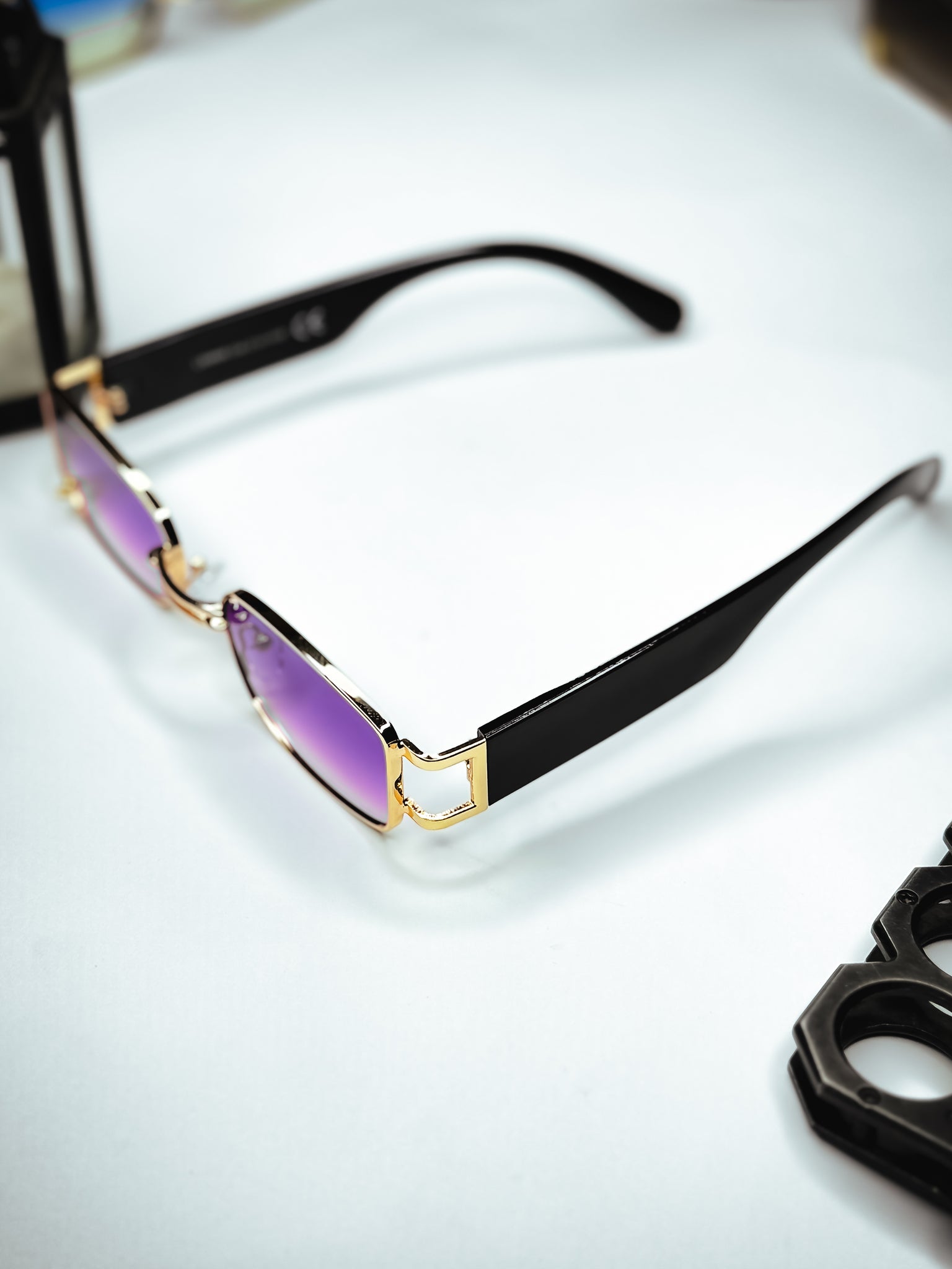 Luxora Shades