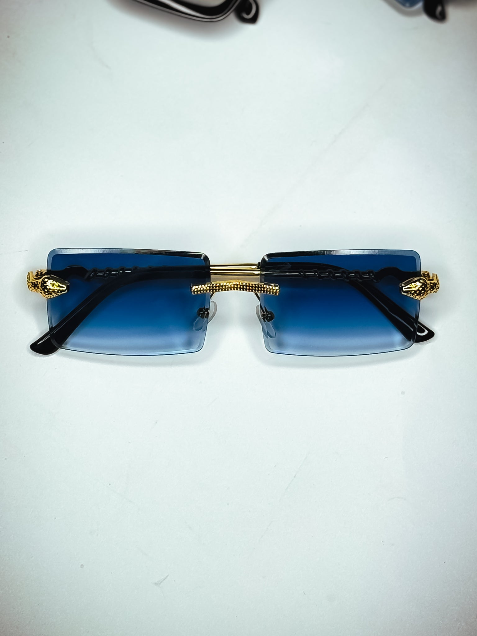 Venom Shades