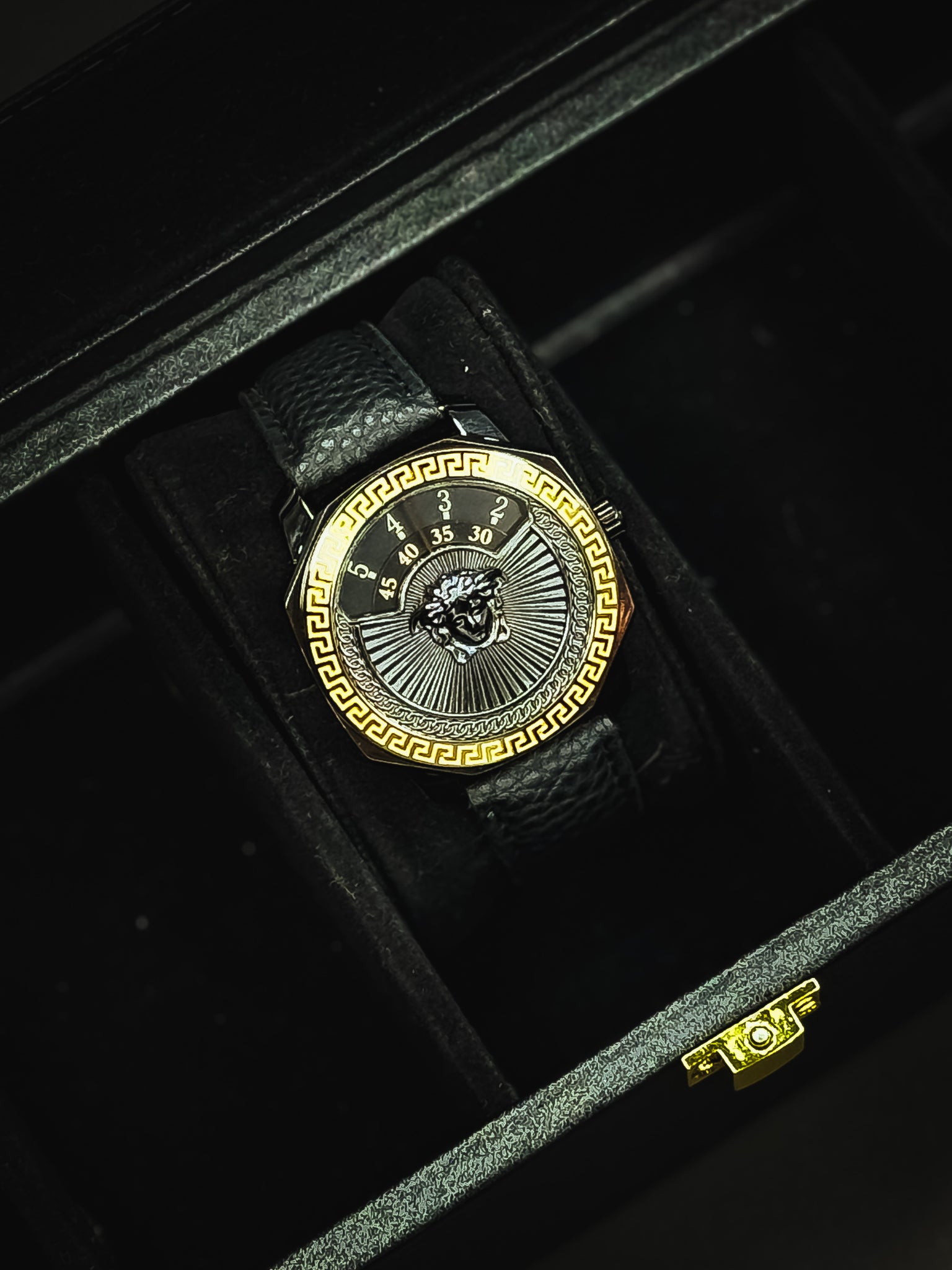Medoro Legacy Noir Watch