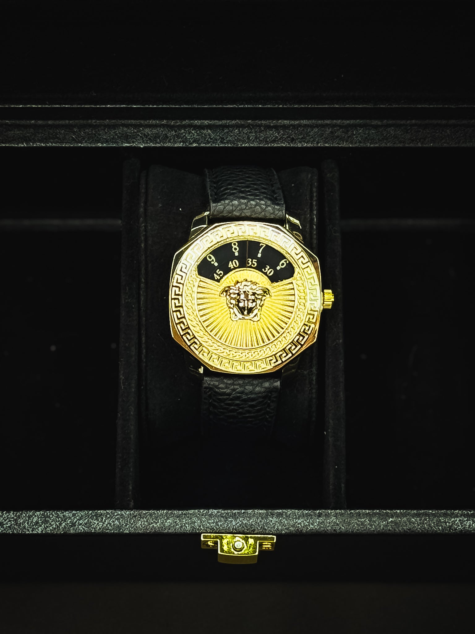 Medoro Legacy Noir Watch
