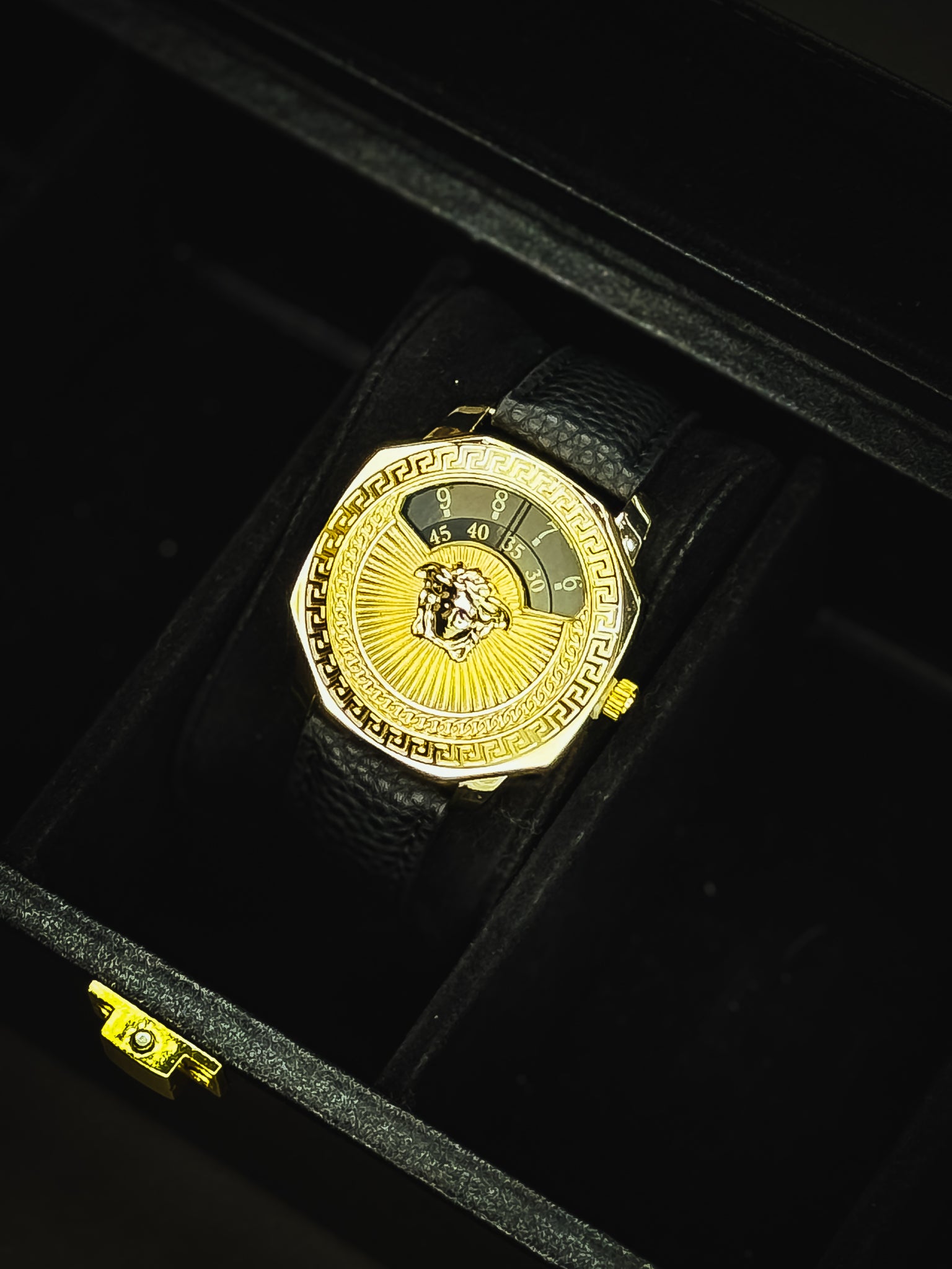 Medoro Legacy Noir Watch