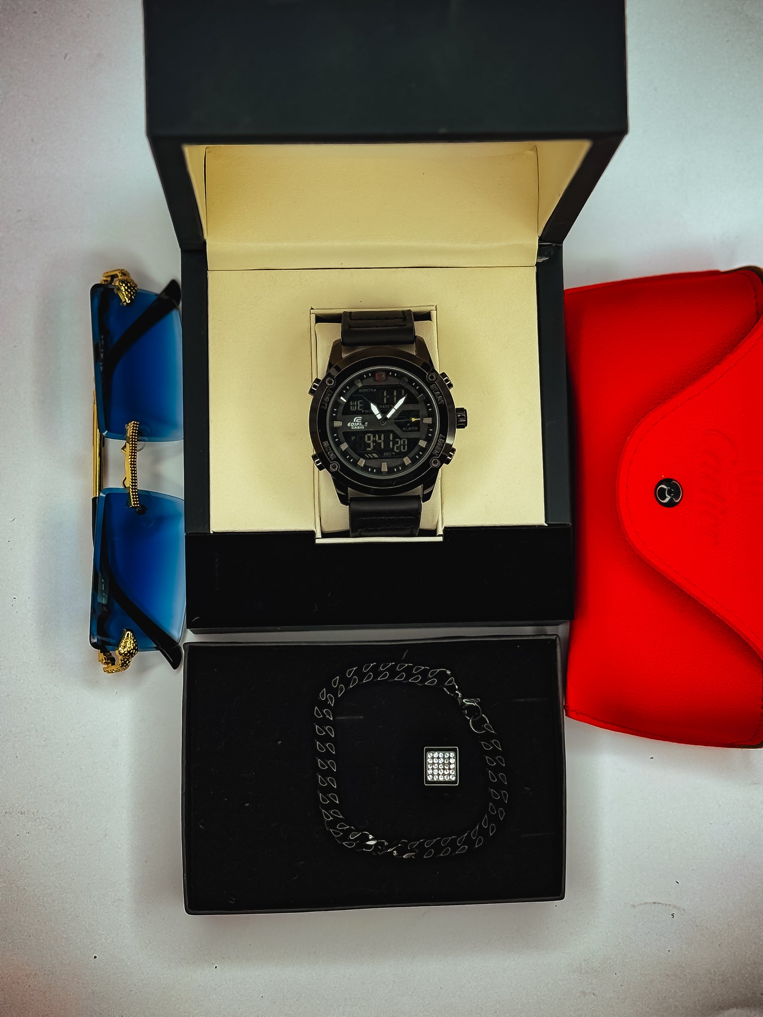 🐍 Cobra Deal – 4-in-1 Style Combo (FREE Delivery)