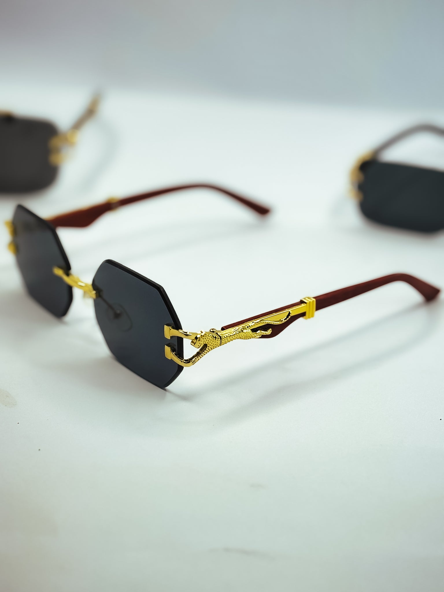 Pack Of 3 Elegant Glasses Deal - Flat 50 % Off