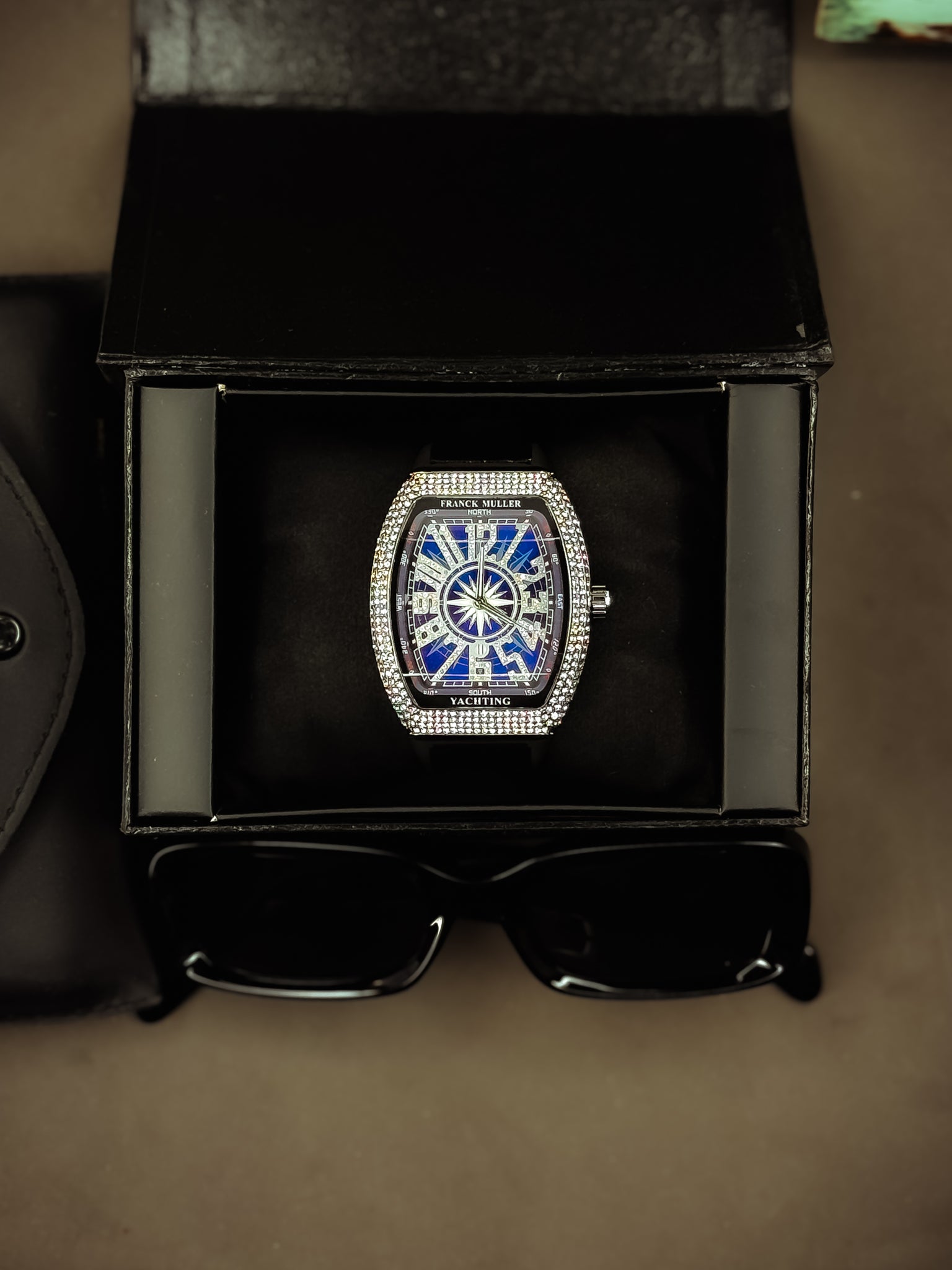 Royal FM Deal ( Free Glasses )