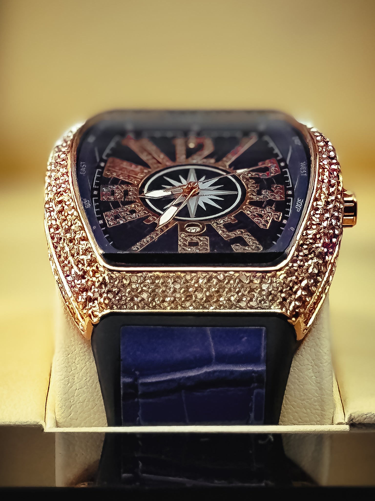 FM Diamond