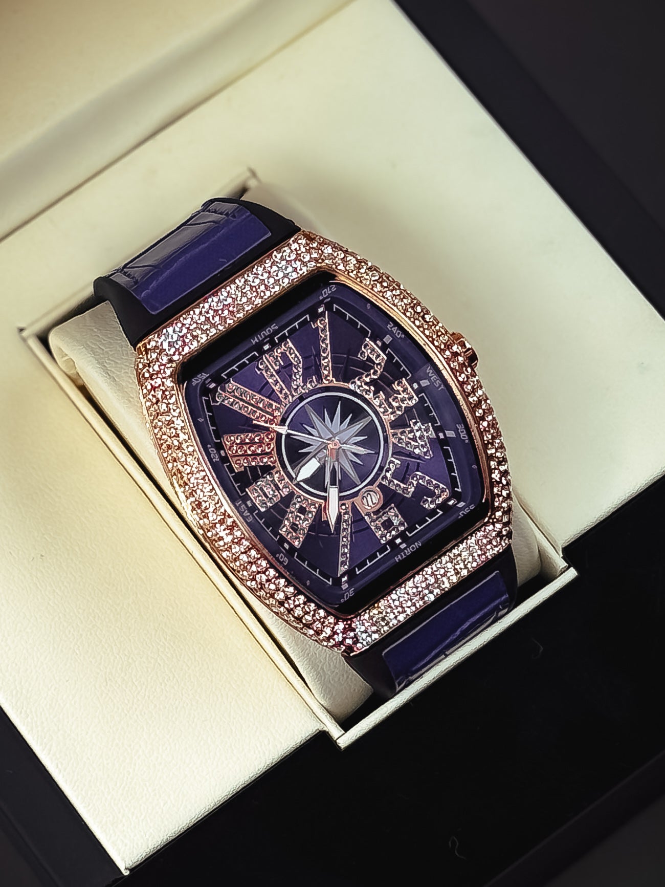 FM Diamond