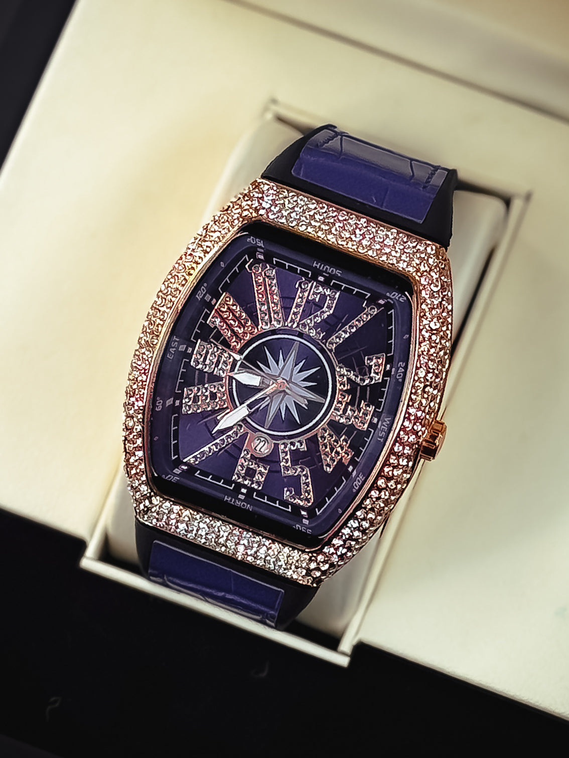 FM Diamond