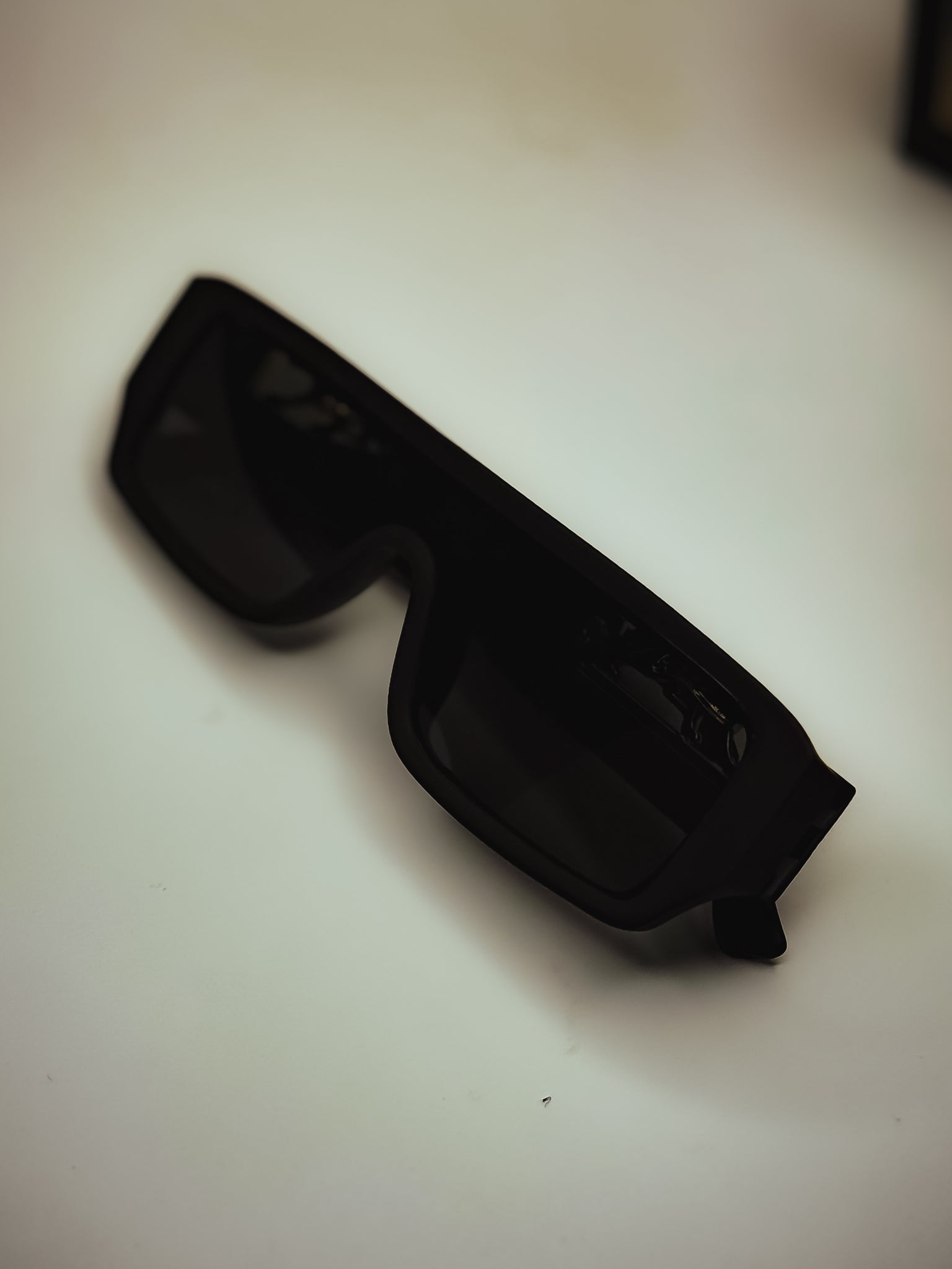 Genz Shade - Inspired By Talha Anjum