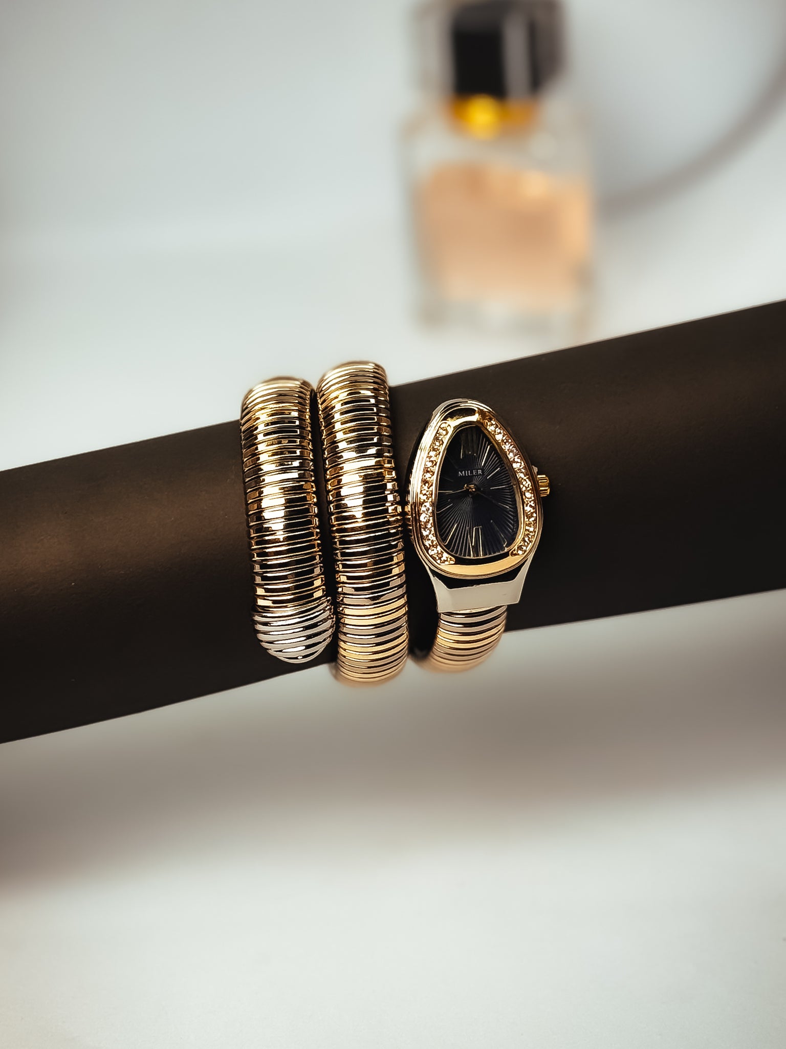 Cobra Curve (Ladies Watch)