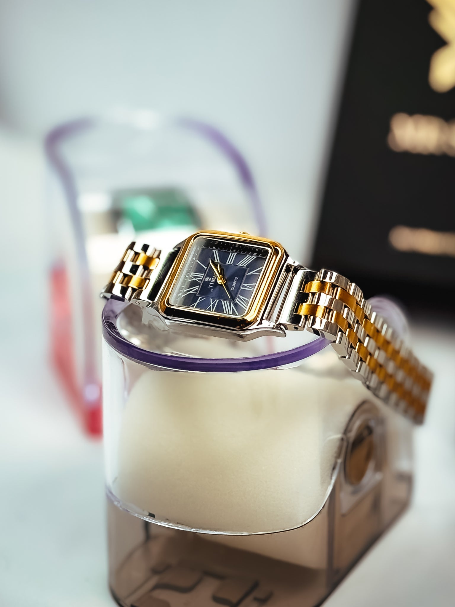 Royal Square Elegance