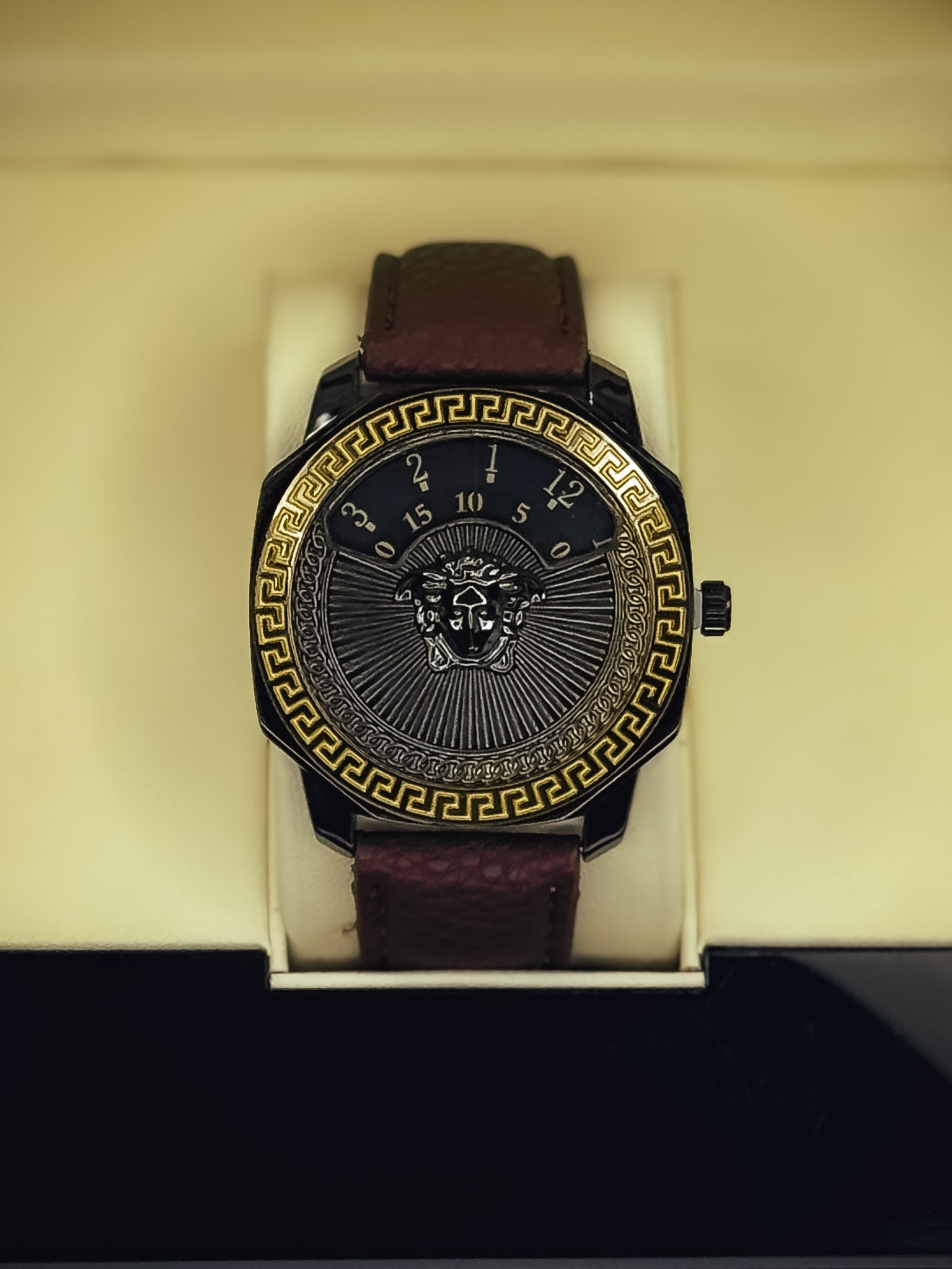 Medoro Legacy Noir Watch