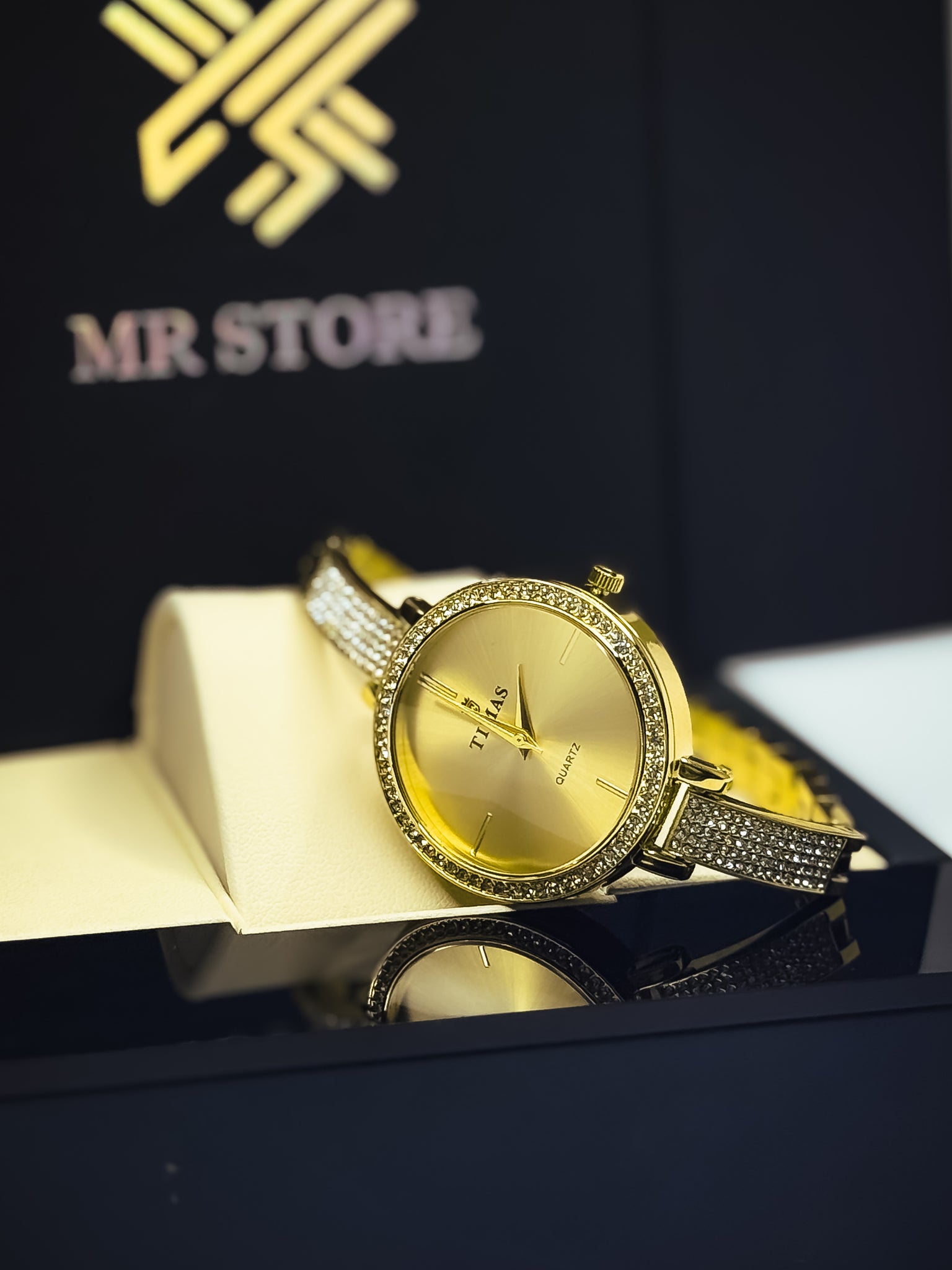 Golden Aura Elegance