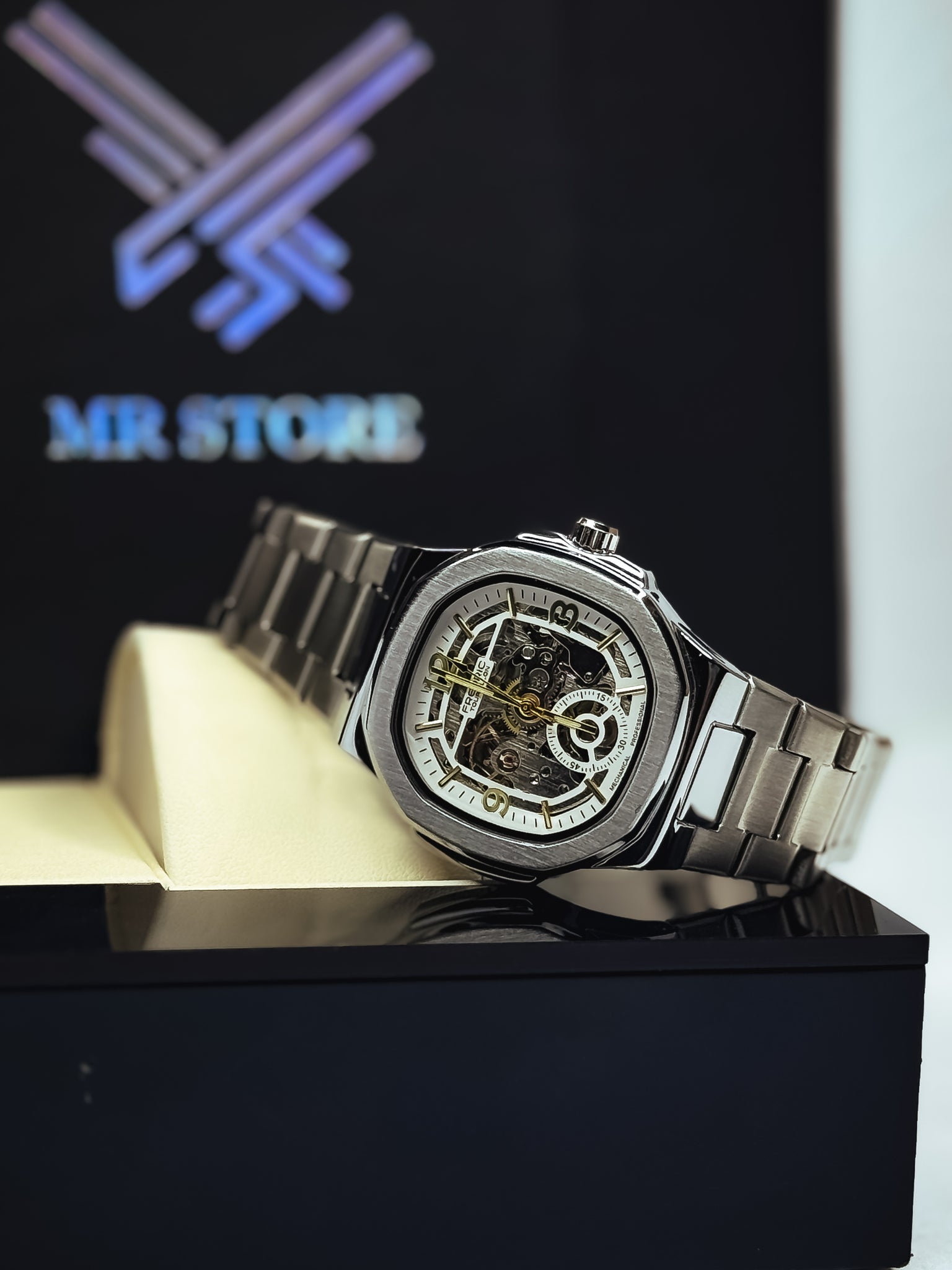 FT Square Automatic