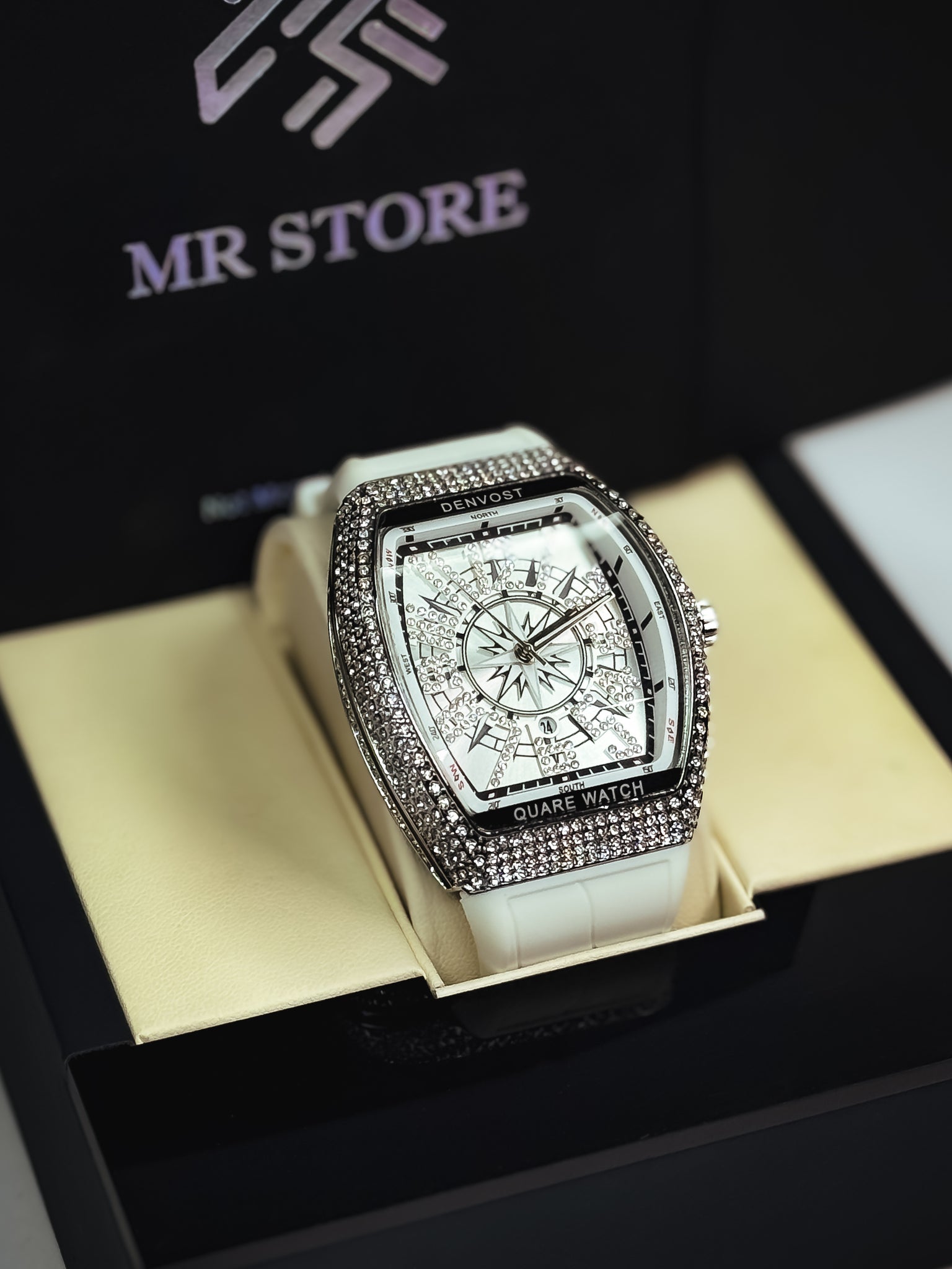 FM Diamond