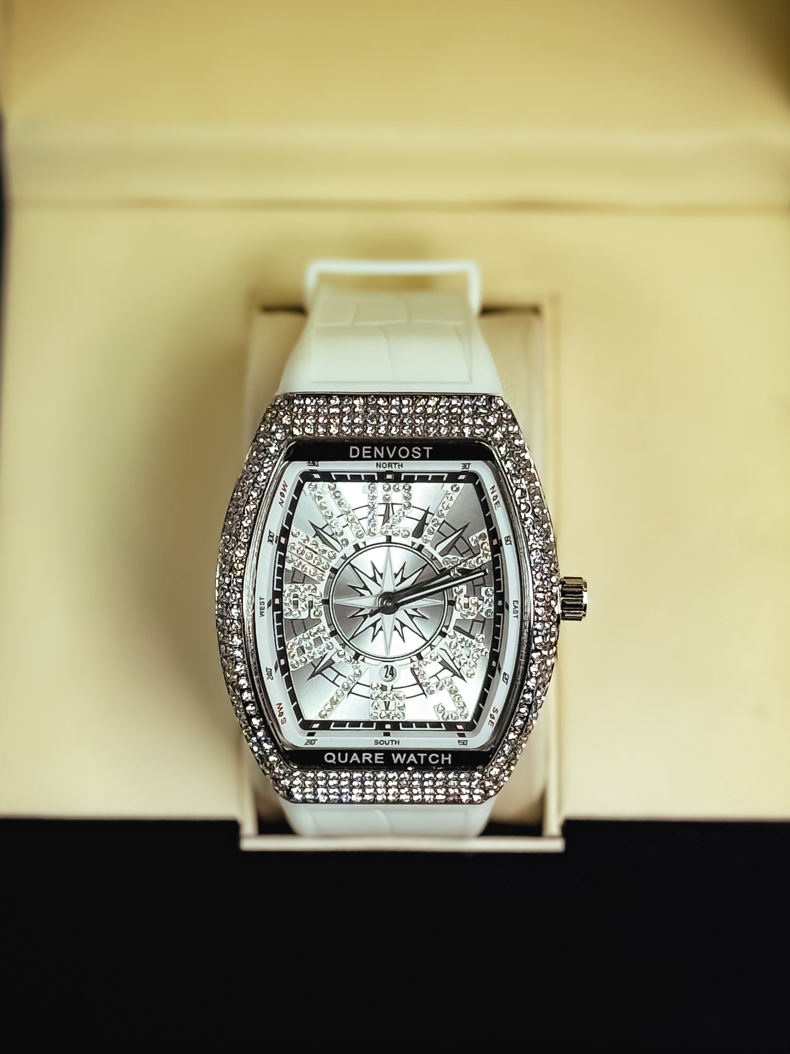 FM Diamond