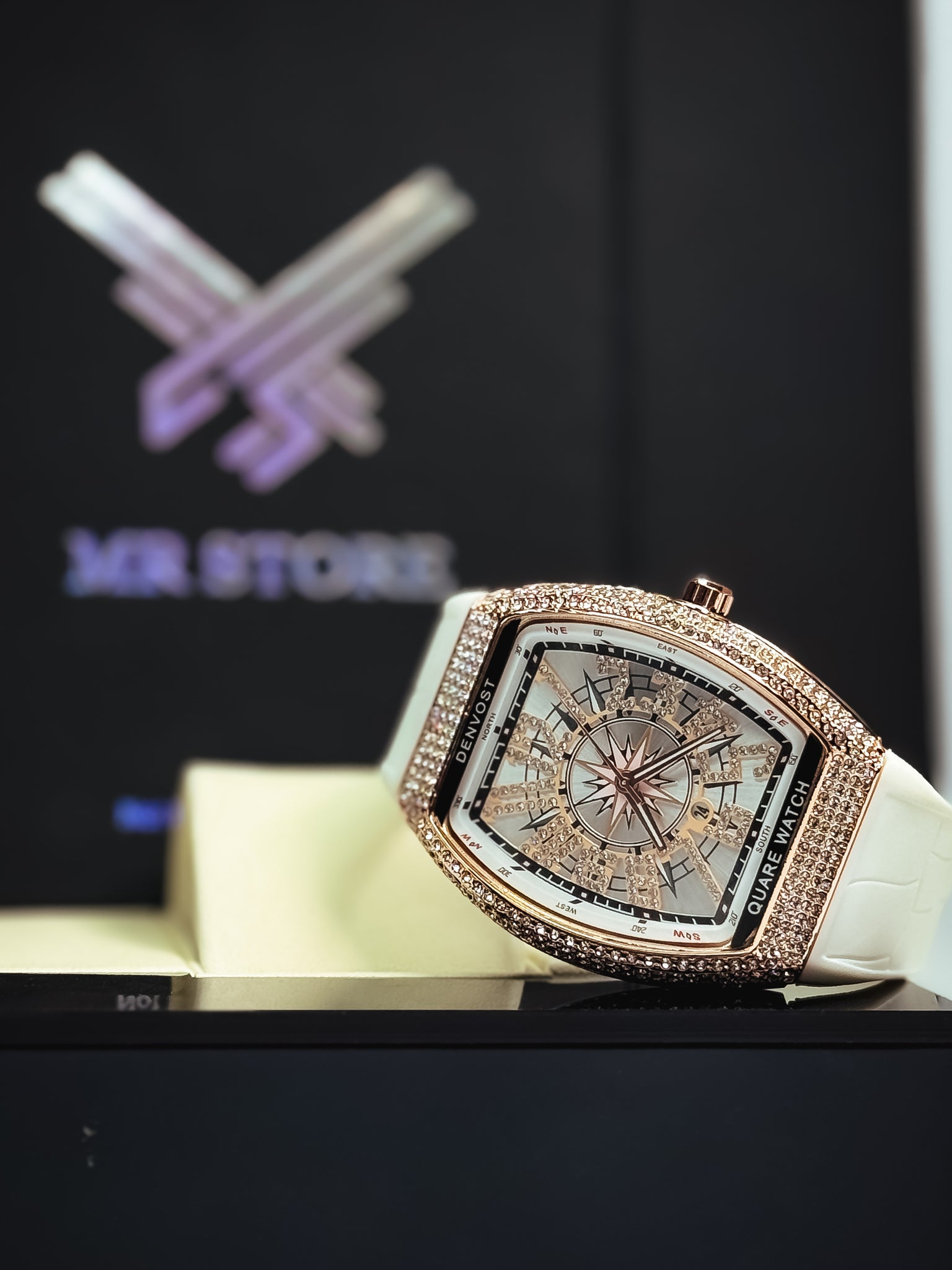 FM Diamond