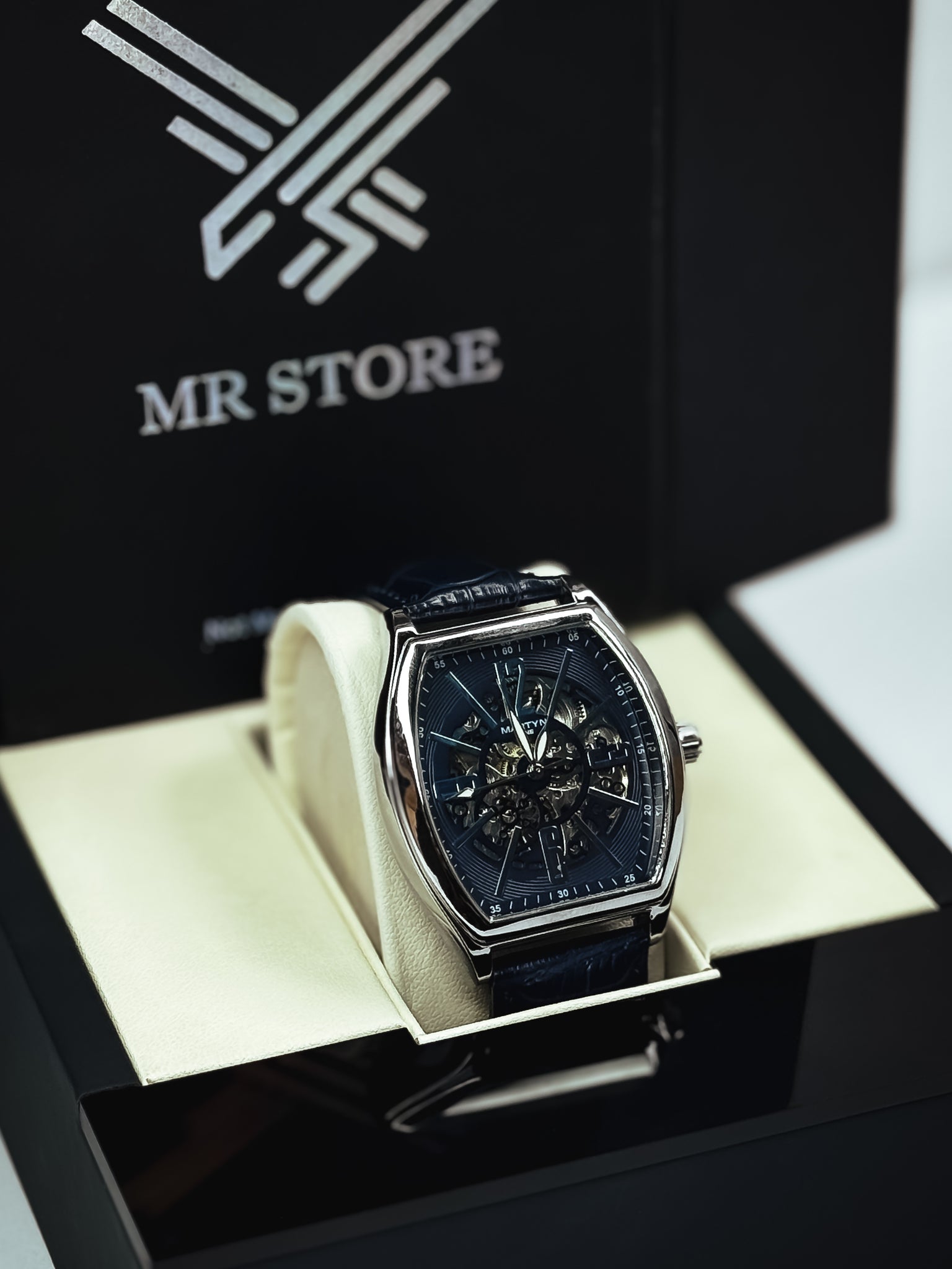 ML Automatic Watch