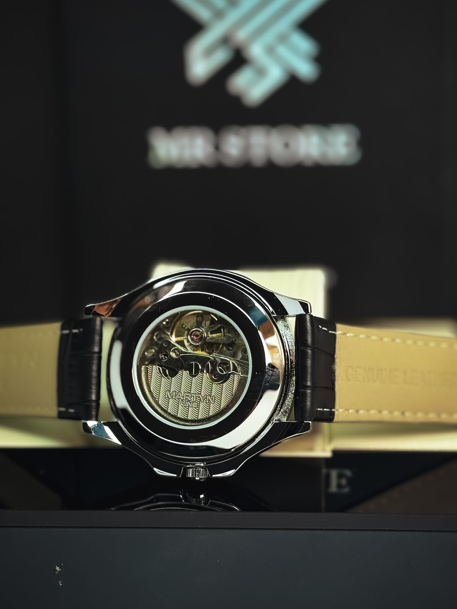 Magno Rounder Automatic Watch