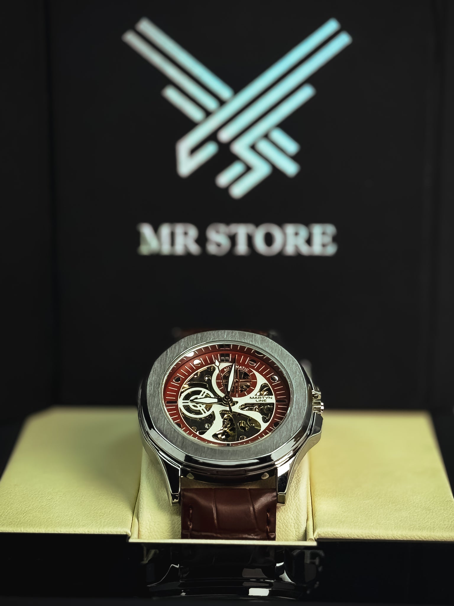 Magno Rounder Automatic Watch