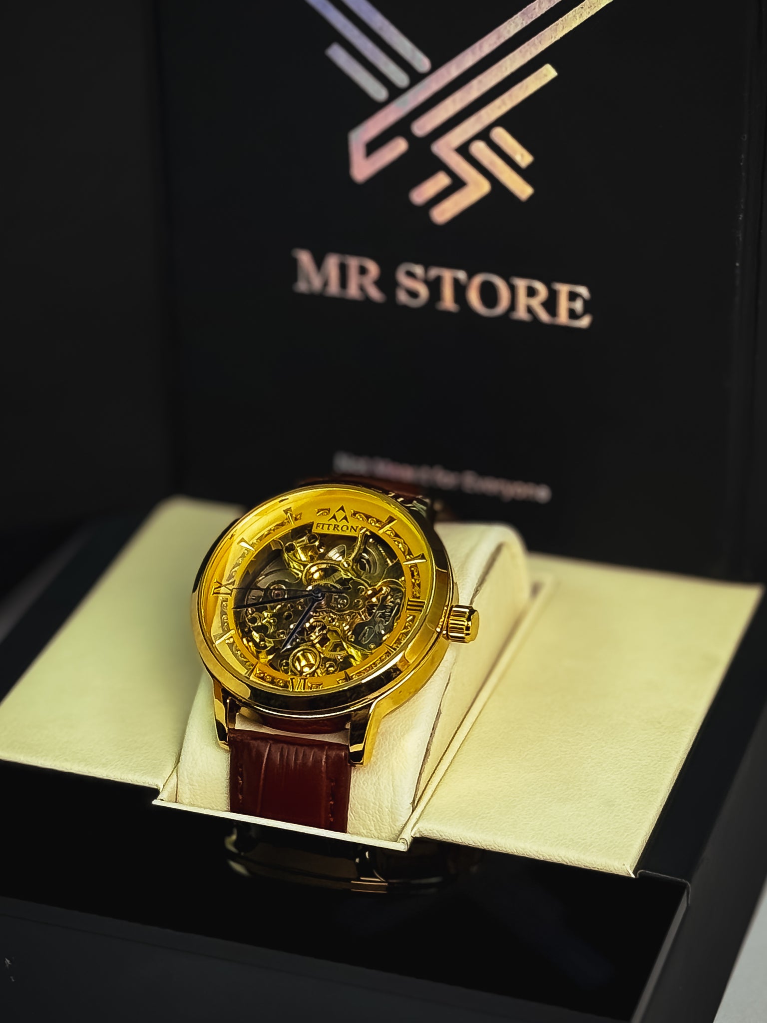 Fitro Leather Strap Watch