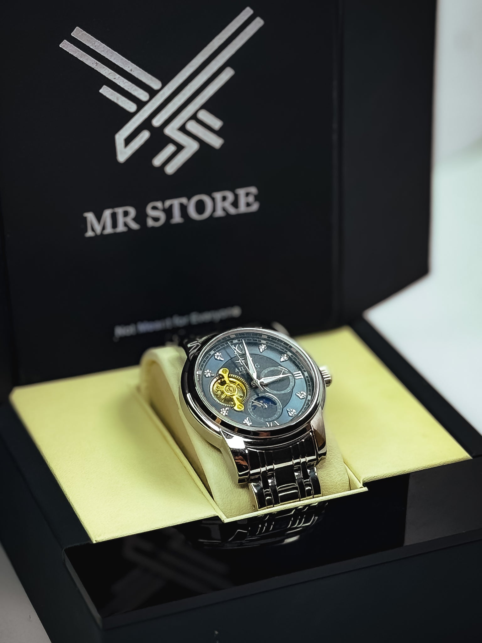 Timeverse Auto Watch