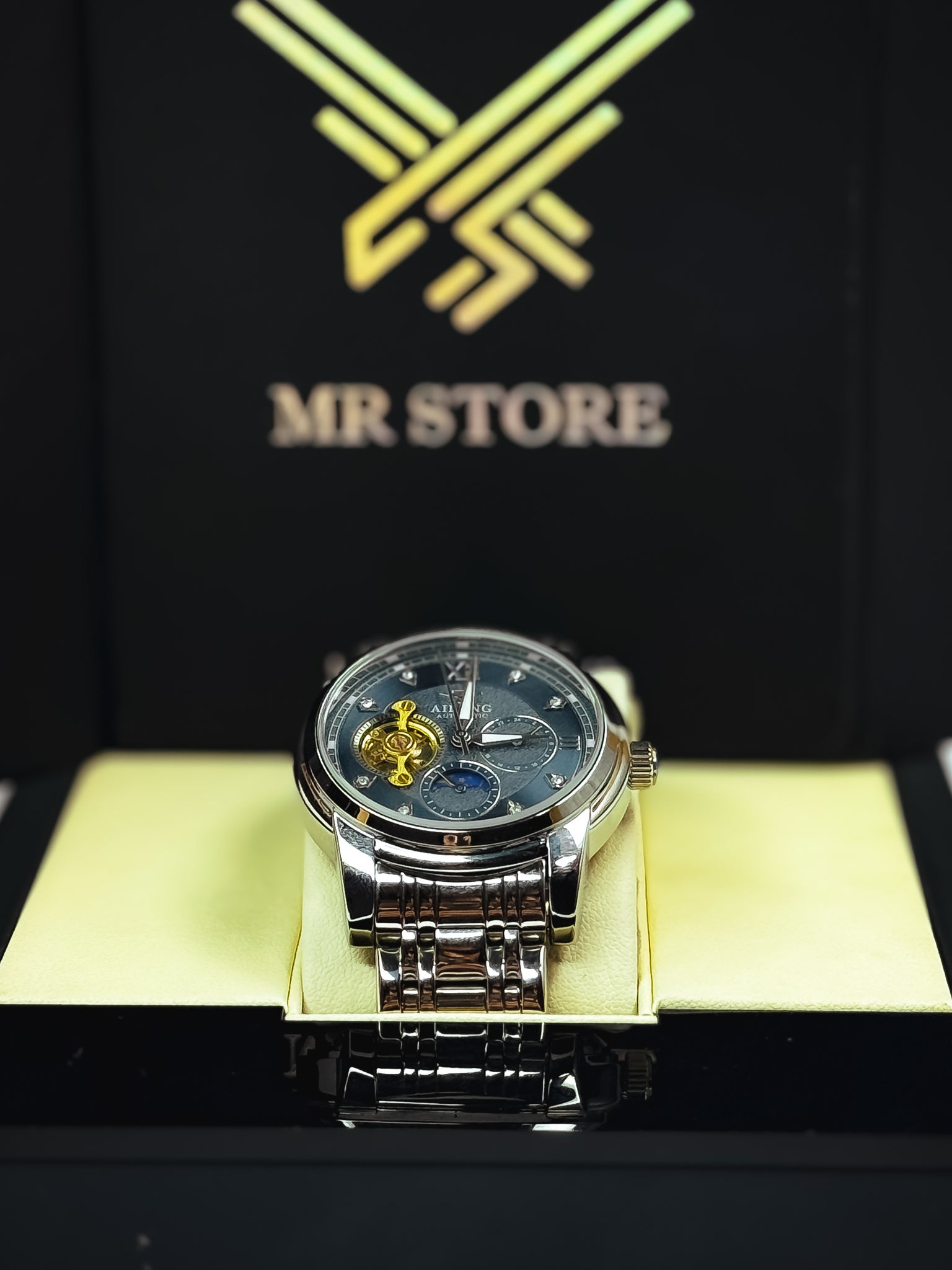 Timeverse Auto Watch