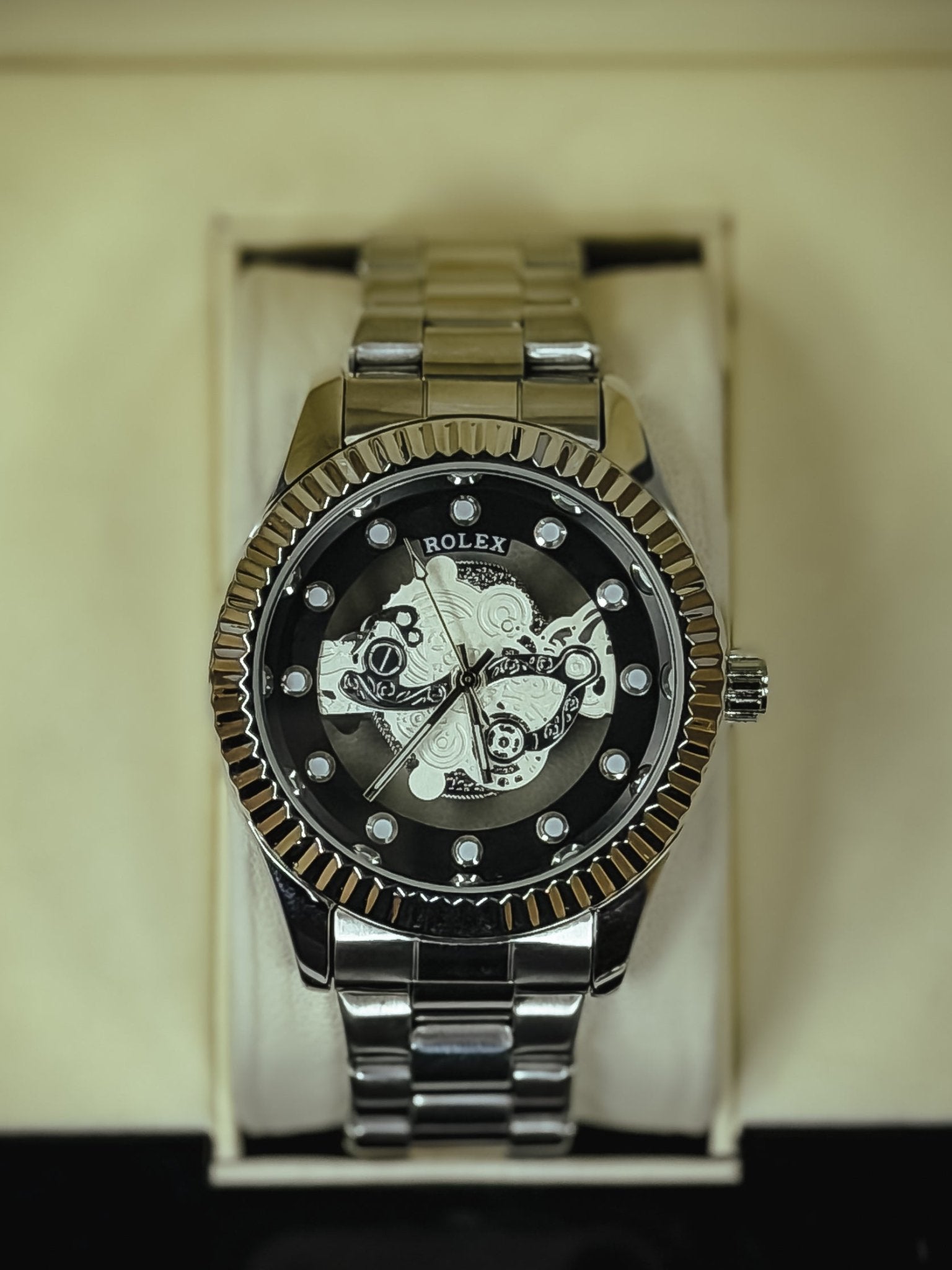 Rollie Skeleton