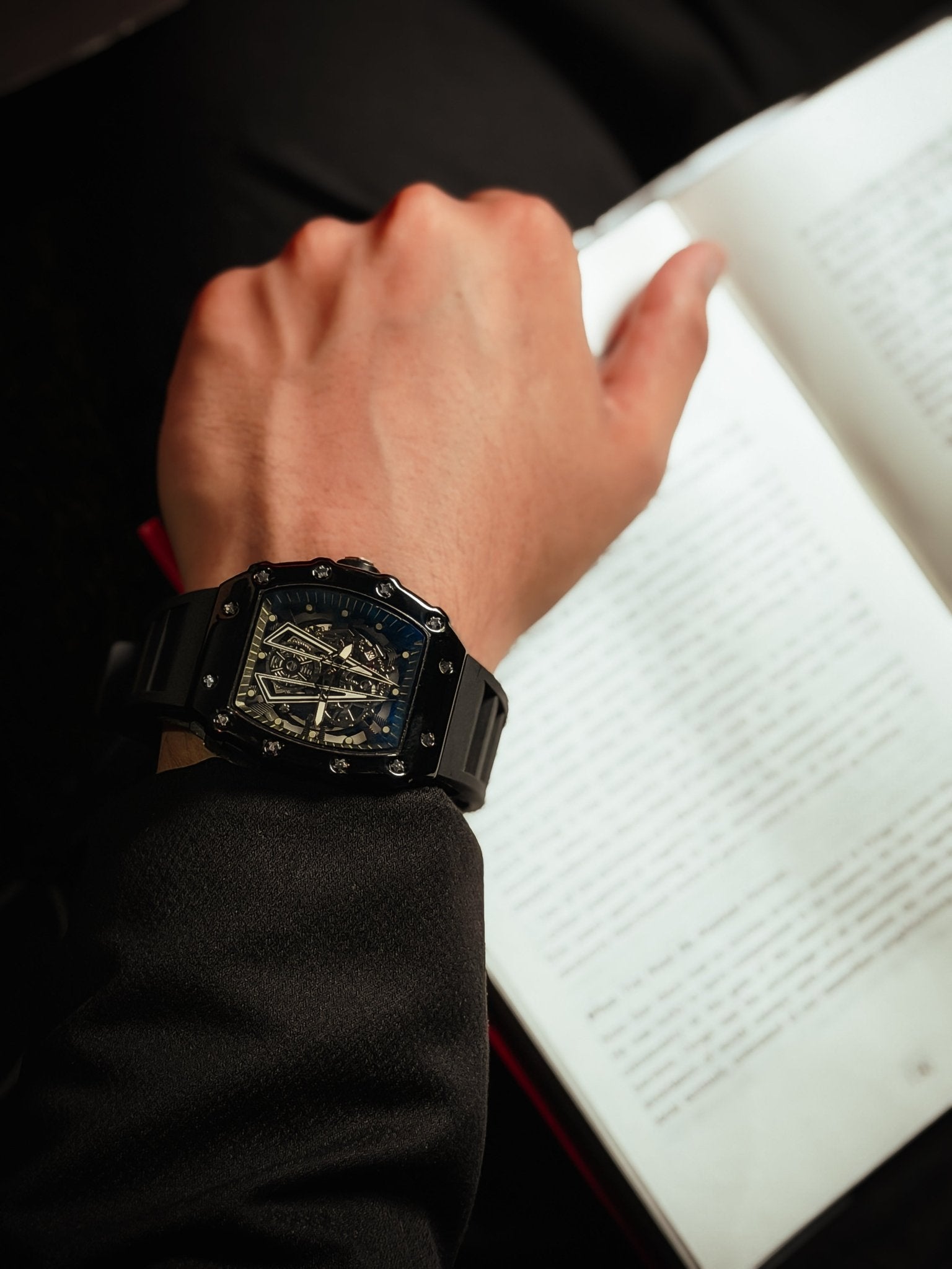 RM Tourbillon Watch Black - Image 1